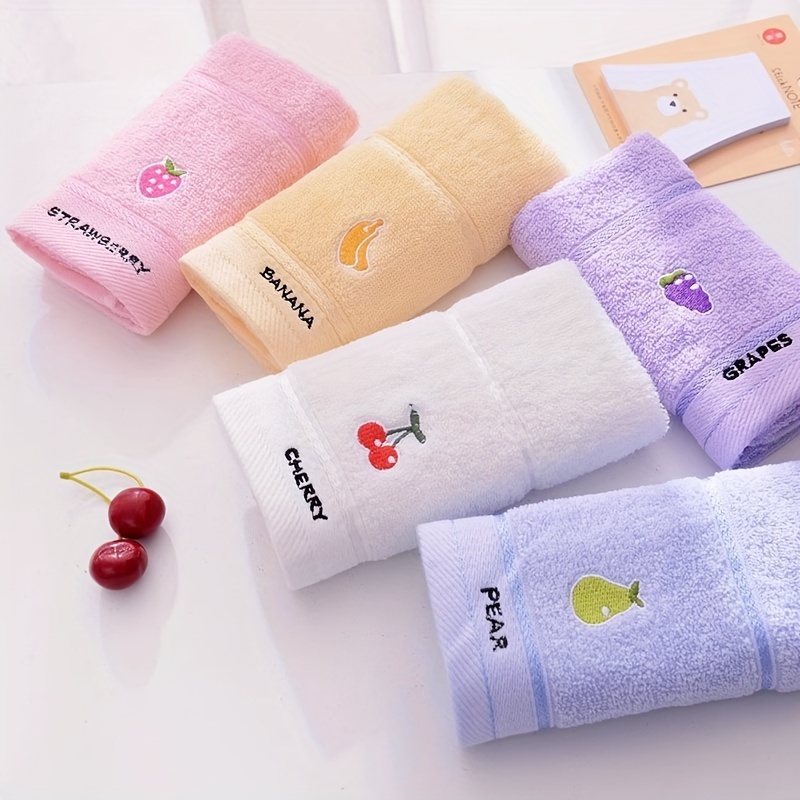 Cloth Face Mask Washable - 3 مناشف مزينة برسومات فواكه بألوان
