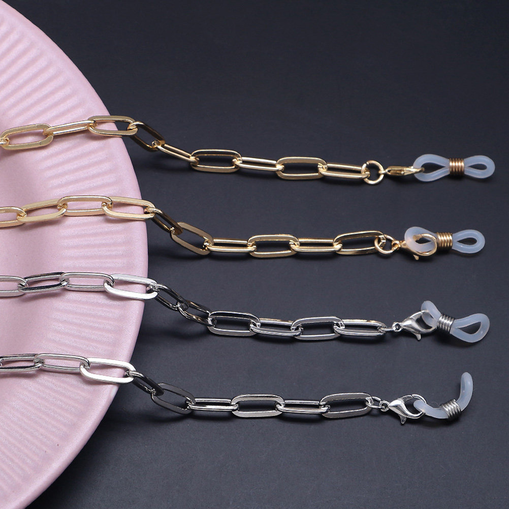 Mask Chain Holder - سلسلة قناع الوجه الذهبية بحلقات مشابك